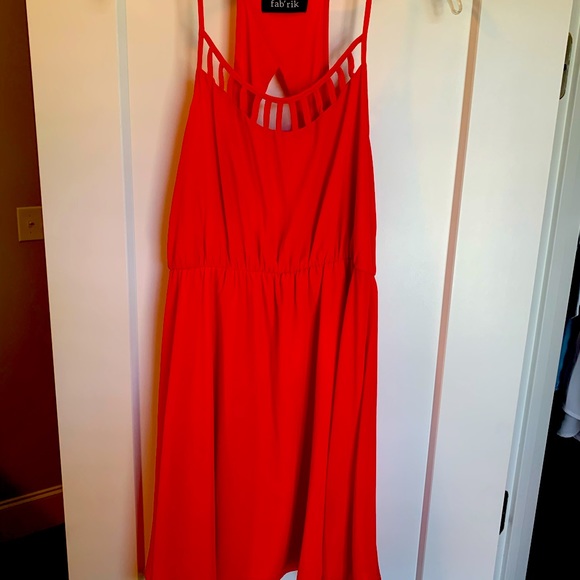 fab'rik Dresses & Skirts - Fabrik chiffon dress with keyhole in back